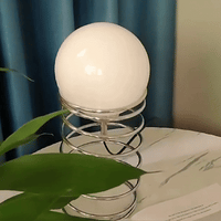 Lampe de table à spirale avec ampoule blanche en verre à monter sur la douille intérieure