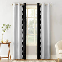 Schwarz-weißer Vorhang für das Wohnzimmer