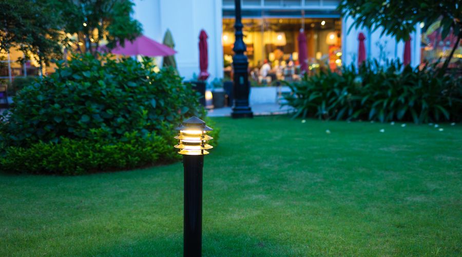 Illuminez votre espace extérieur : innovations et options d'éclairage pour jardins et terrasses