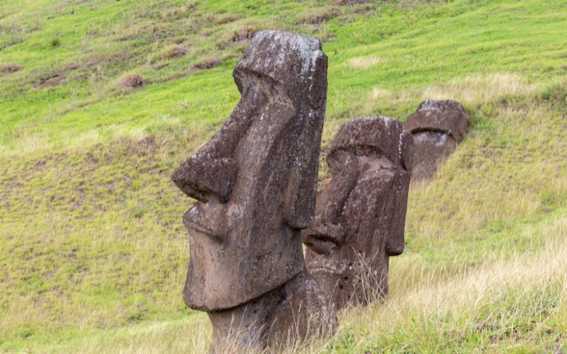Statue Moai Île De Pâques En Résine - Décoration Voiture Jardin Maison 13x9x5 Cm Style Nordique Gris